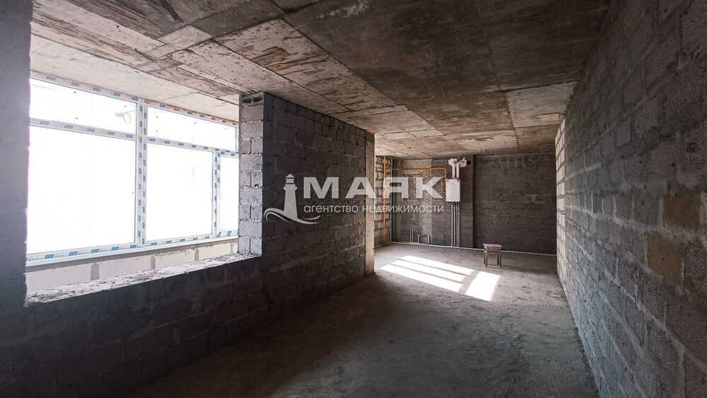 1-к. квартира 56 кв.м, 1/3