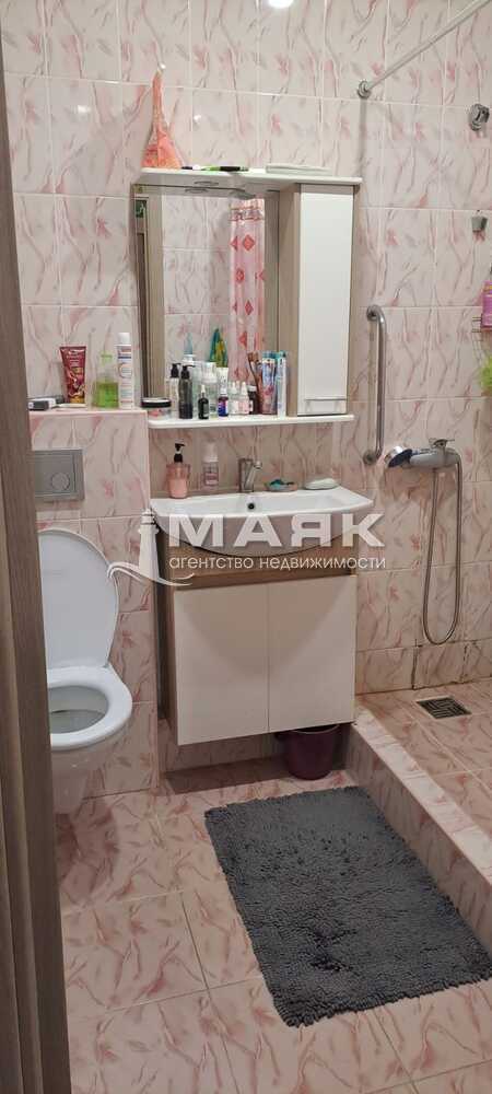 1-к. квартира 37 кв.м, 1/9