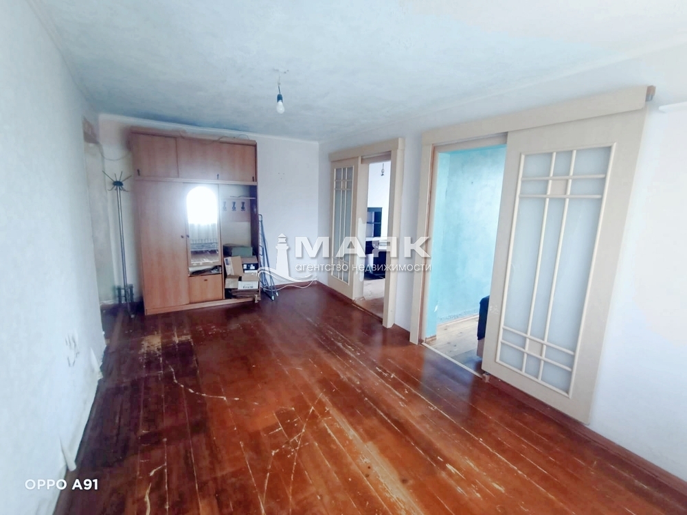 3-к. квартира 70 кв.м, 1/2