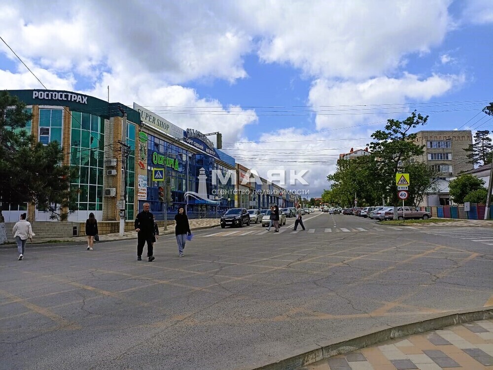 3-к. квартира 69.8 кв.м, 3/5