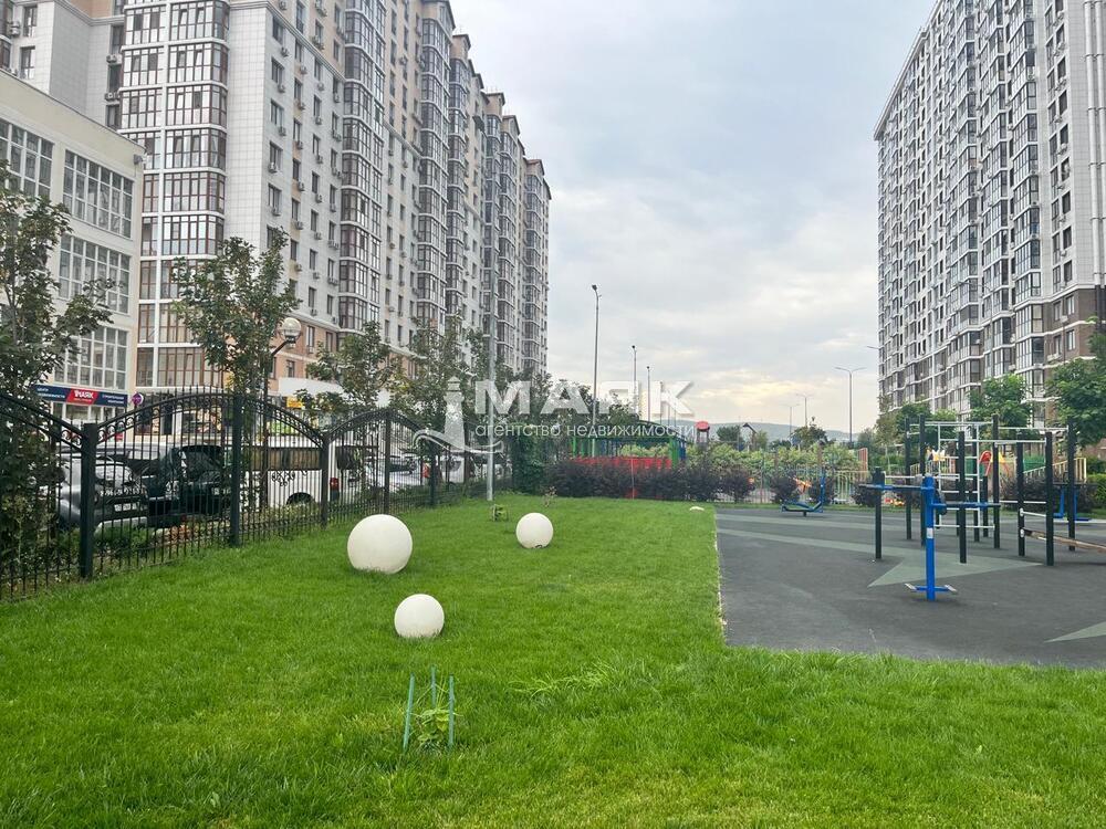 2-к. квартира 58.7 кв.м, 14/20