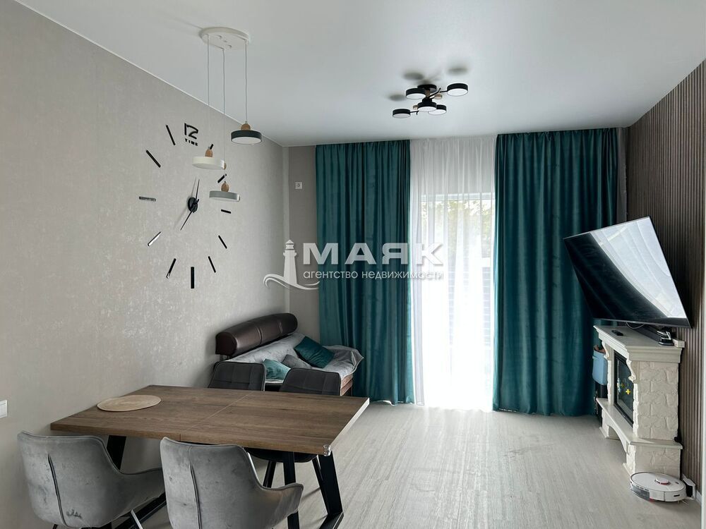 Дом 153 кв.м на участке 7 сот