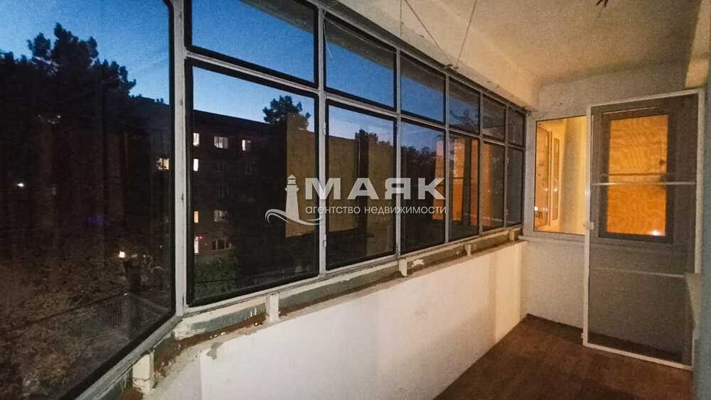 2-к. квартира 56.5 кв.м, 3/5