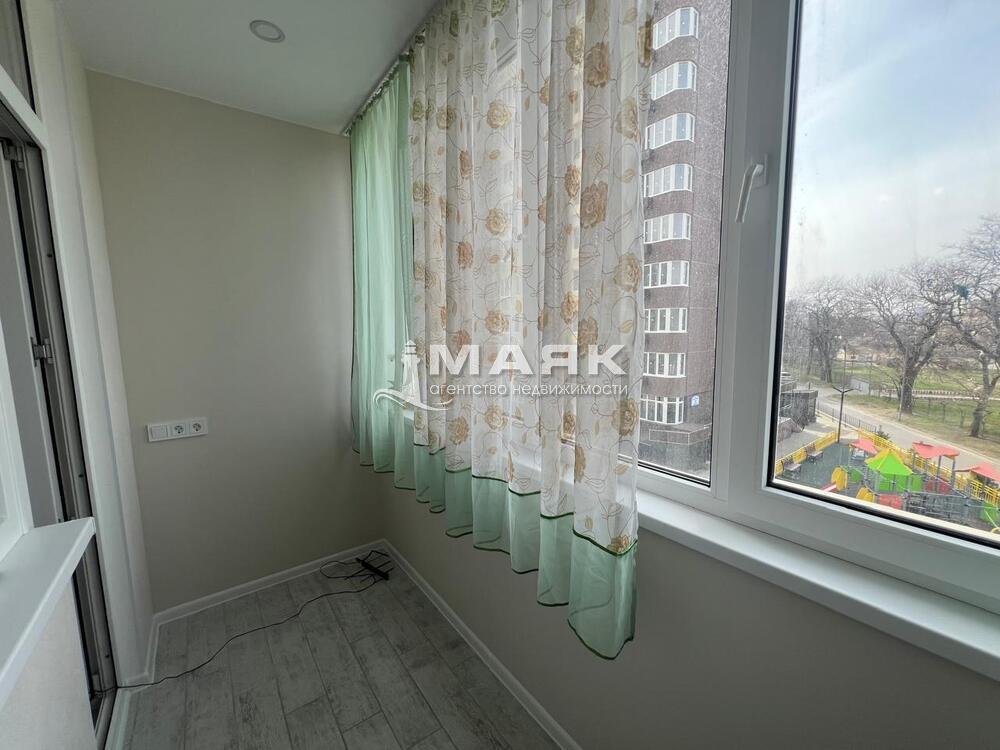 Студия 28 кв.м, 3/19