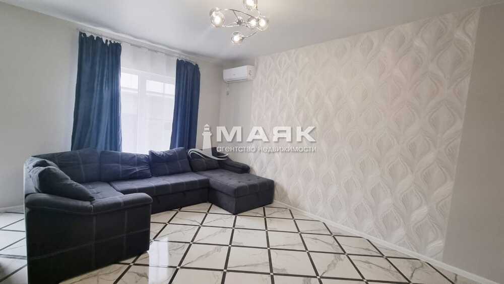 Дом 135 кв.м на участке 6 сот