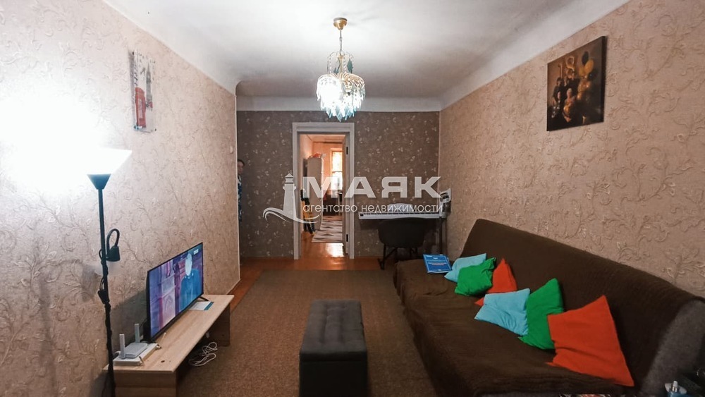 3-к. квартира 58.6 кв.м, 1/2