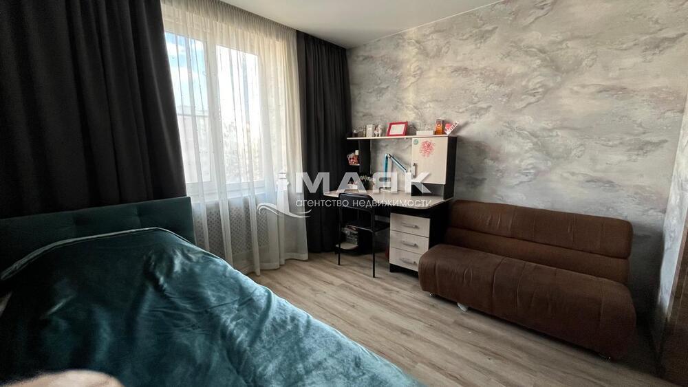 5-к. квартира 125.5 кв.м, 7/10