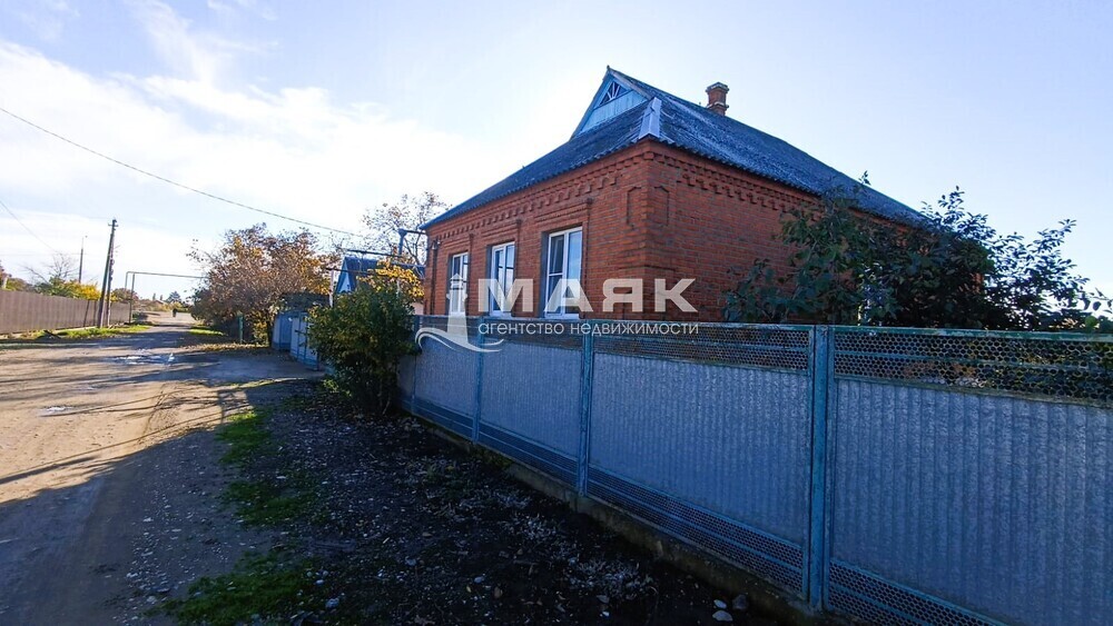 Дом 92.9 кв.м на участке 15 сот