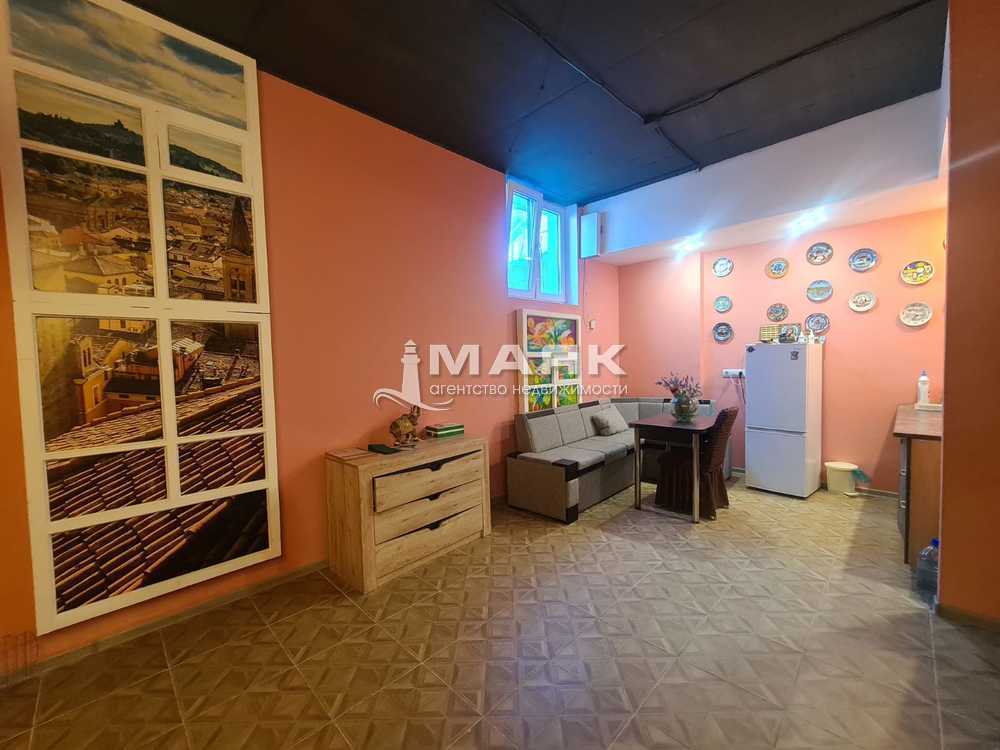 Студия 35 кв.м, цоколь/5