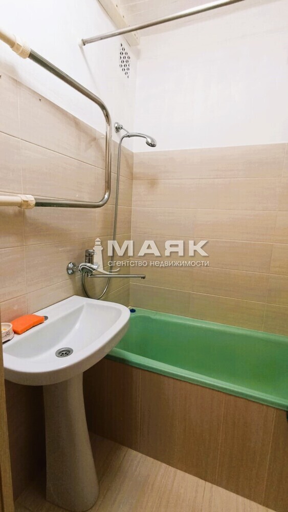 2-к. квартира 48.6 кв.м, 3/5