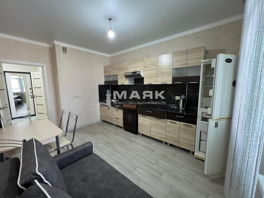 1-к. квартира 46.5 кв.м, 14/14