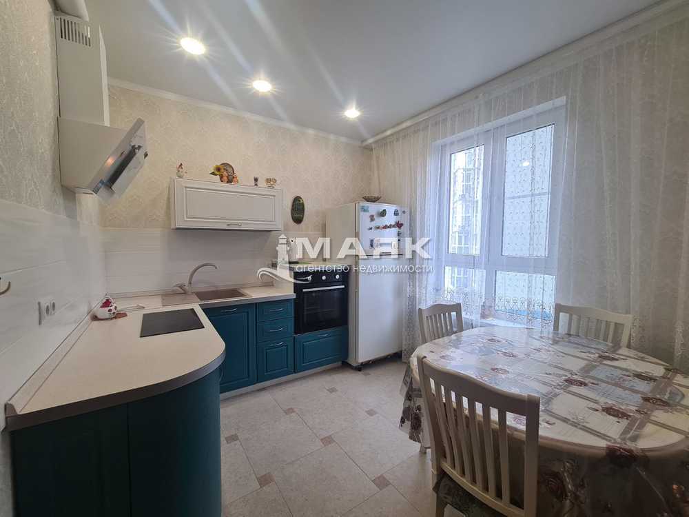 2-к. квартира 50.6 кв.м, 3/8