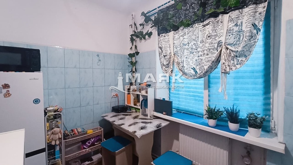 3-к. квартира 58.6 кв.м, 1/2