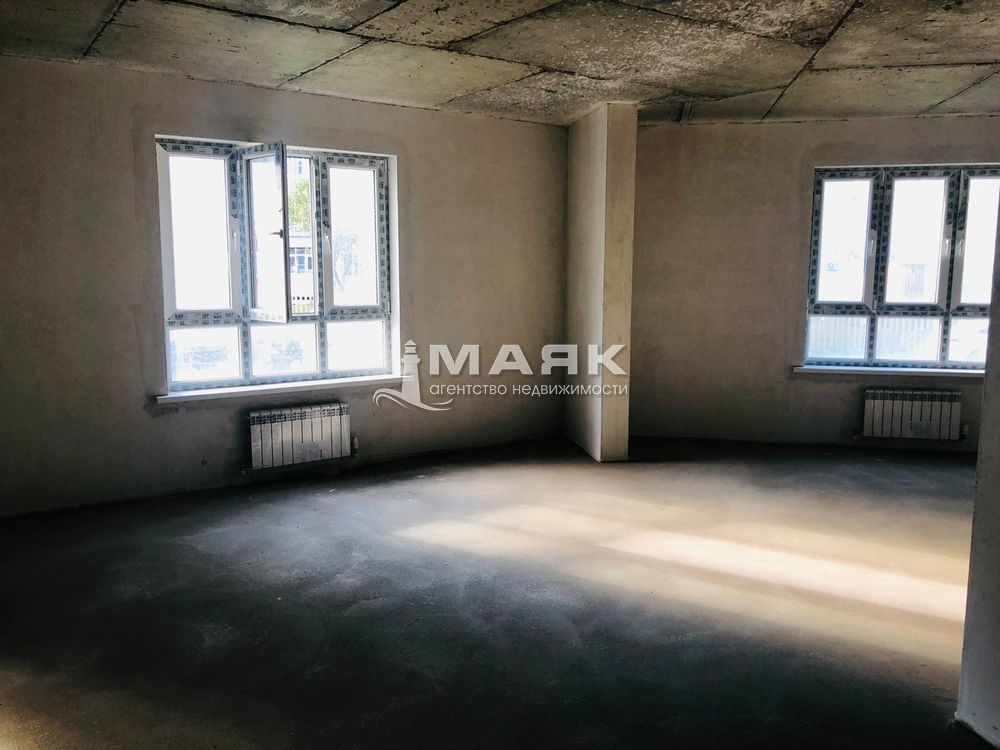 2-к. квартира 71.1 кв.м, 1/8