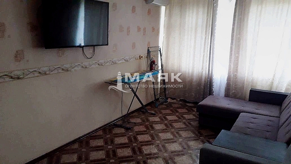 1-к. квартира 33.7 кв.м, 1/3