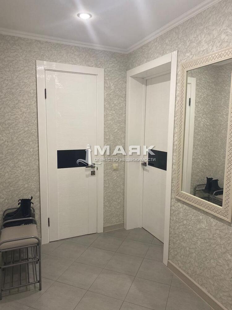 1-к. квартира 44 кв.м, 4/4