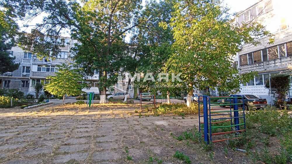 1-к. квартира 35.4 кв.м, 4/4