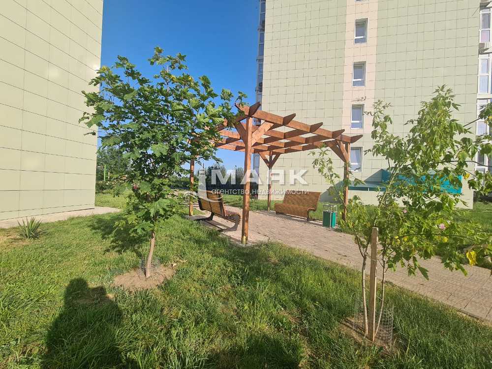 1-к. квартира 37.7 кв.м, 4/8