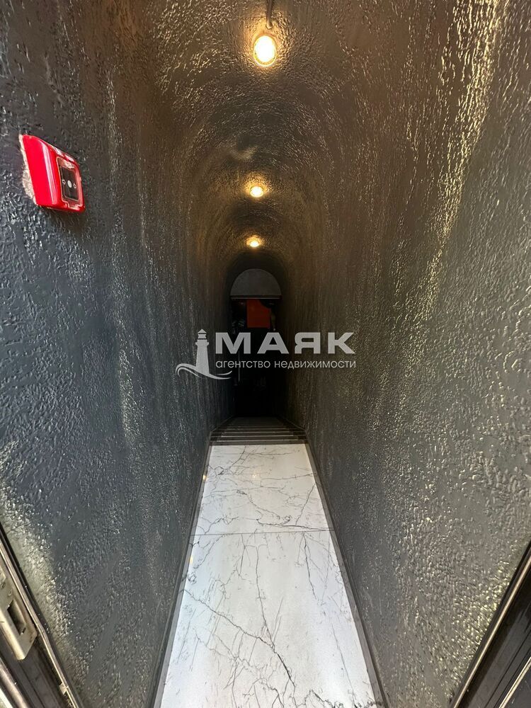 Офисное помещение 105.2 кв.м