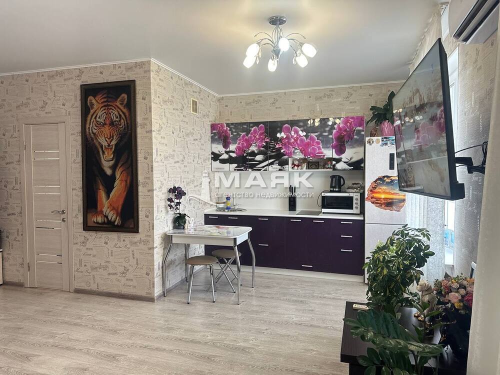 1-к. квартира 37.3 кв.м, 4/5