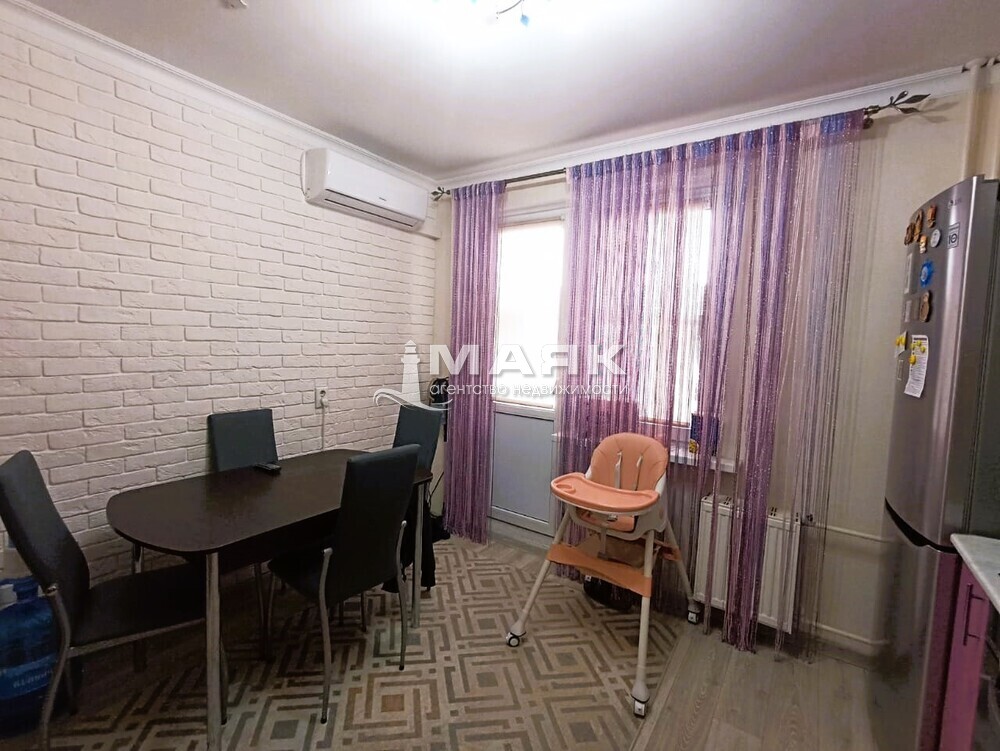 2-к. квартира 56 кв.м, 3/9