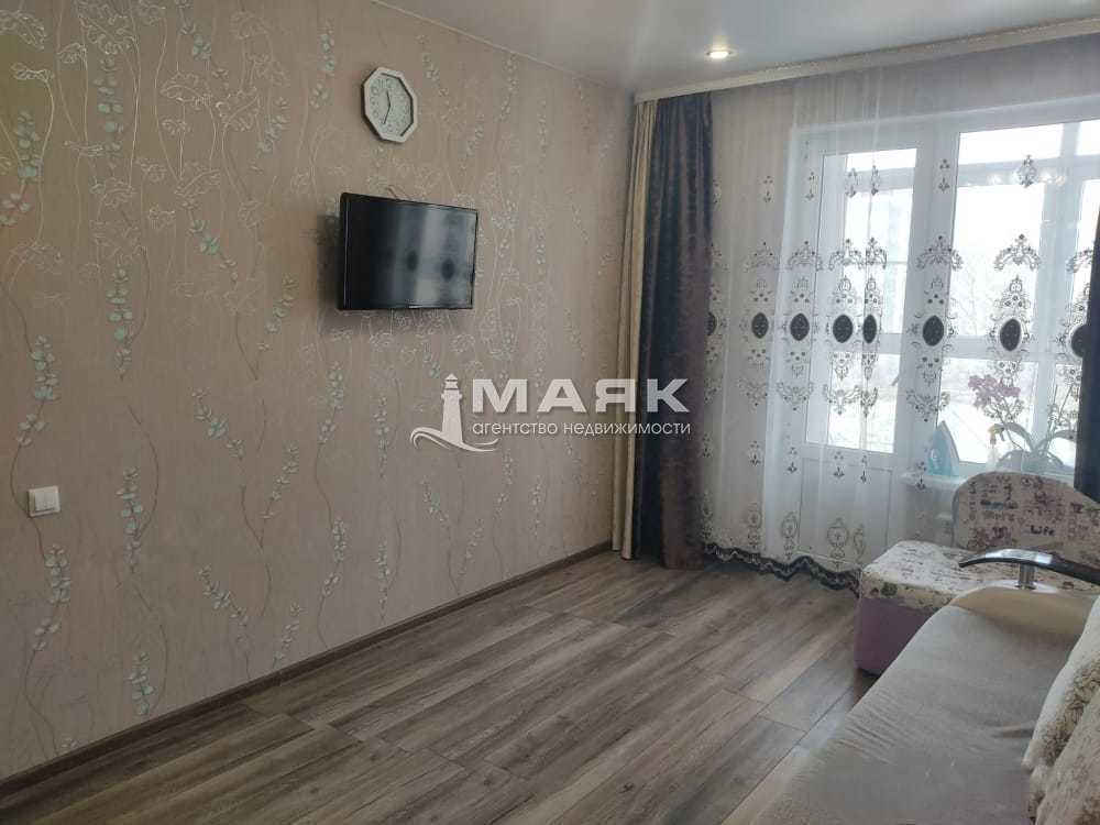 2-к. квартира 58.6 кв.м, 4/8