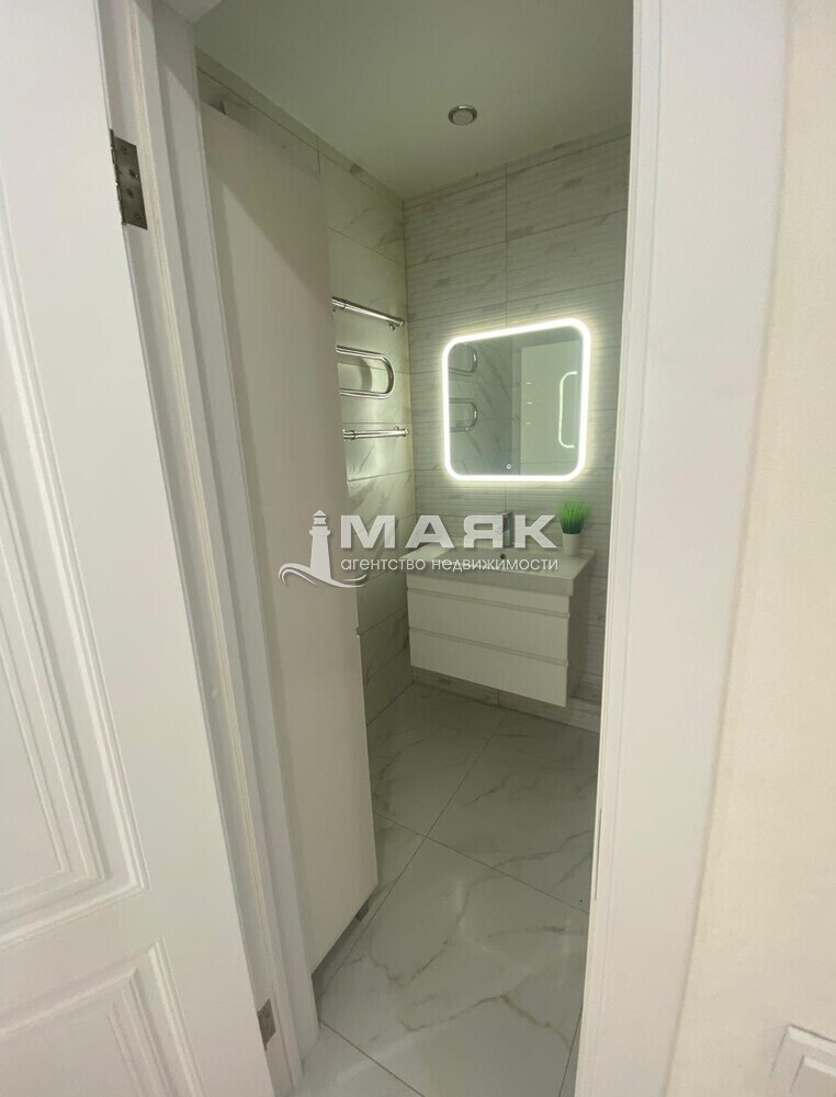 2-к. квартира 60 кв.м, 3/9