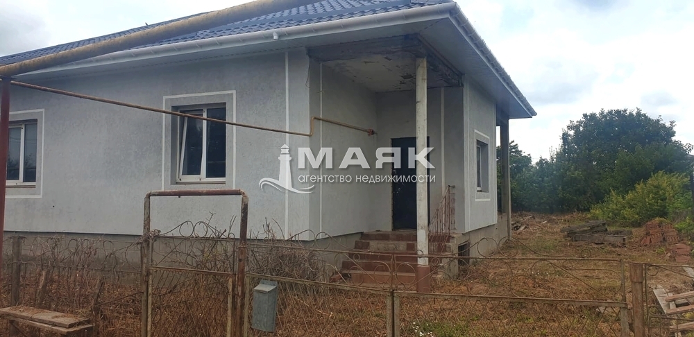 Дом 86 кв.м на участке 9 сот