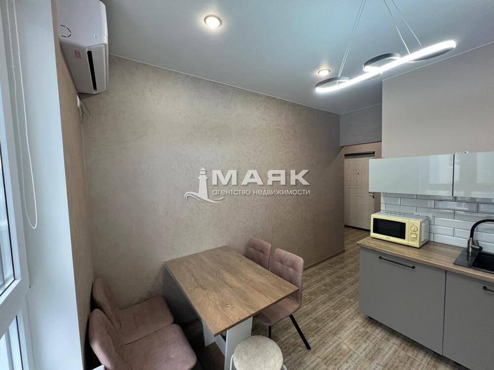 1-к. квартира 37.3 кв.м, 2/5