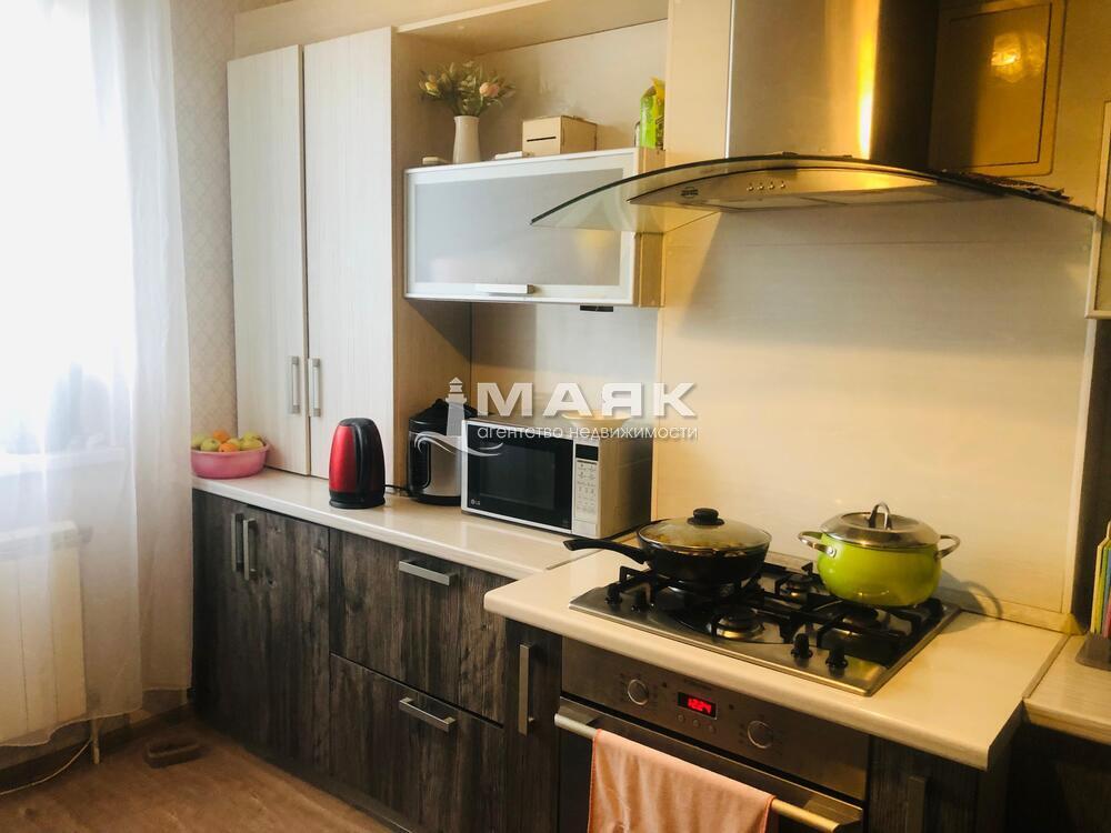 2-к. квартира 61.5 кв.м, 3/6