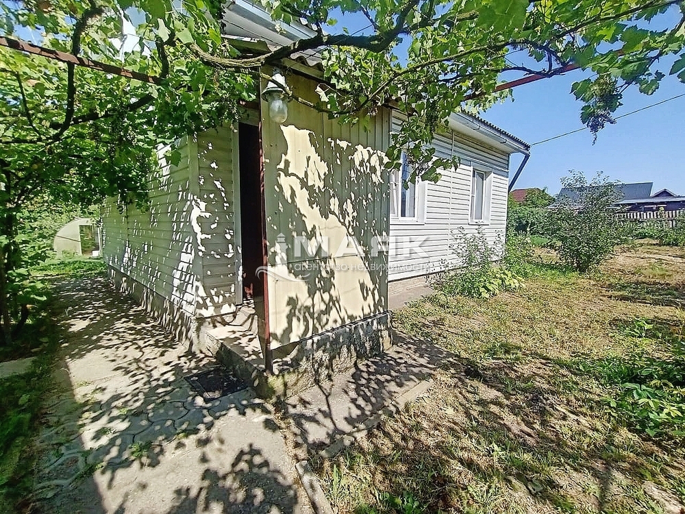 Дом 47 кв.м на участке 9 сот