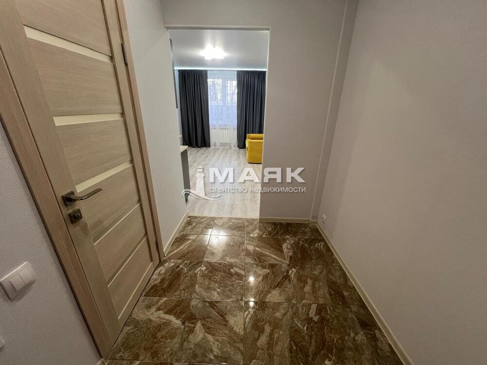 Студия 24.5 кв.м, цоколь/20