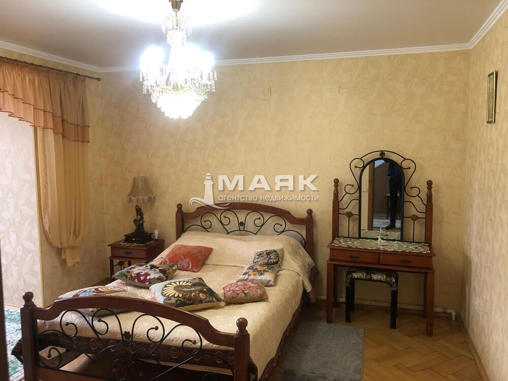 2-к. квартира 85.4 кв.м, 6/7
