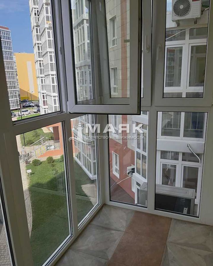 1-к. квартира 37.4 кв.м, 3/8