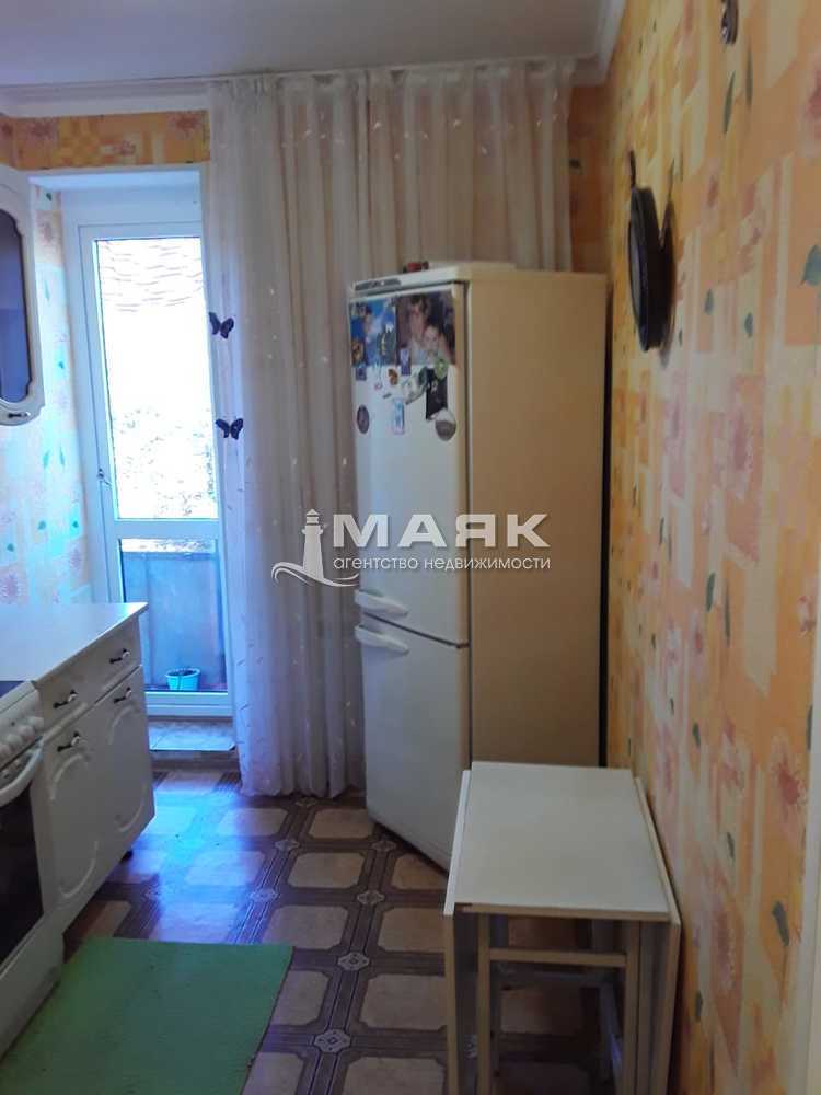 3-к. квартира 52.4 кв.м, 3/5