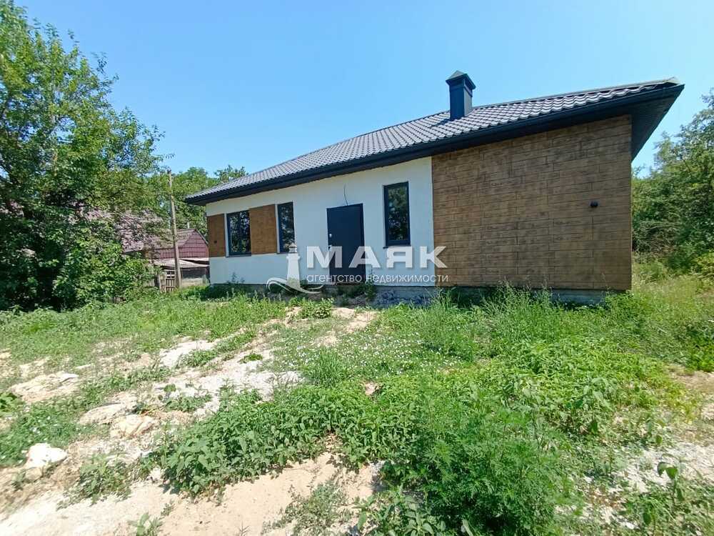 Дом 98 кв.м на участке 12 сот