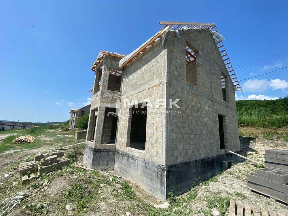 Дом 140 кв.м на участке 6 сот