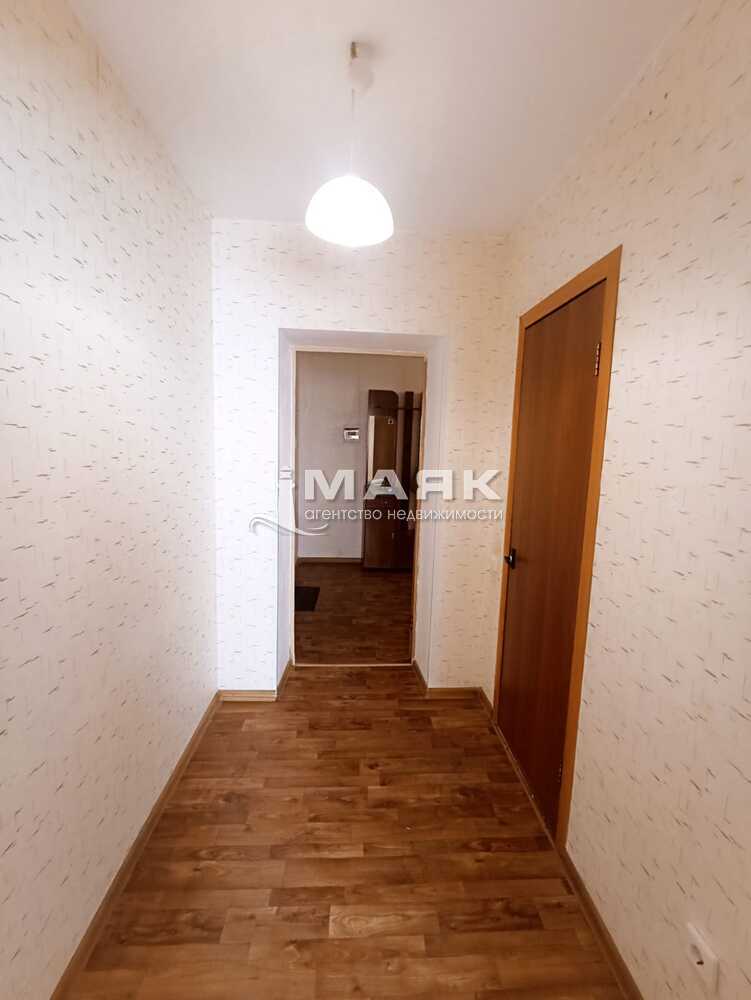 1-к. квартира 54.6 кв.м, 3/3