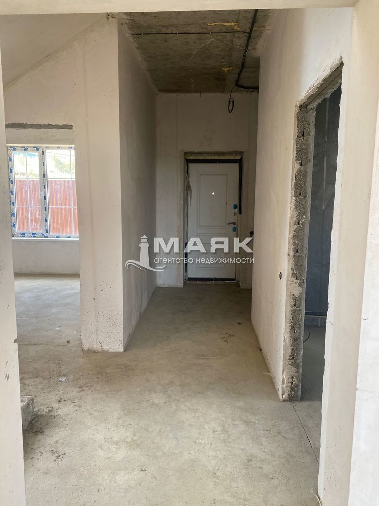 Дом 136 кв.м на участке 3 сот