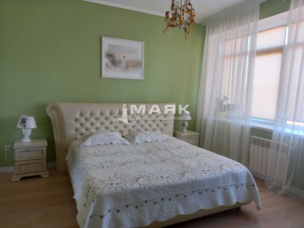 2-к. квартира 68 кв.м, 4/6