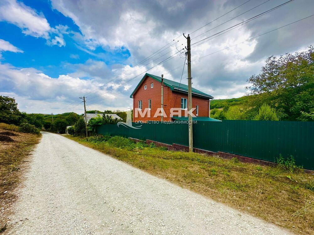 Дом 113 кв.м на участке 14 сот