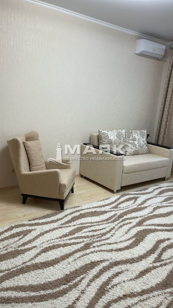 2-к. квартира 58.6 кв.м, 4/8