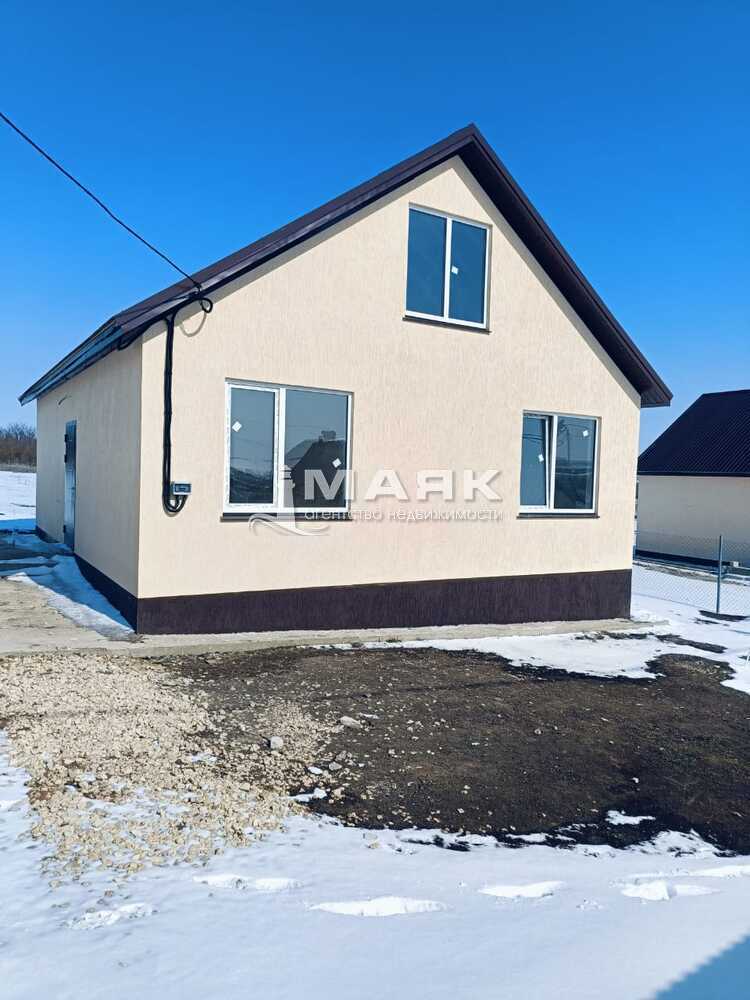 Дом 74 кв.м на участке 7.8 сот