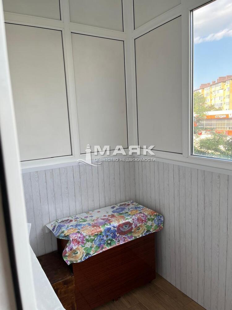 1-к. квартира 43.4 кв.м, 3/4