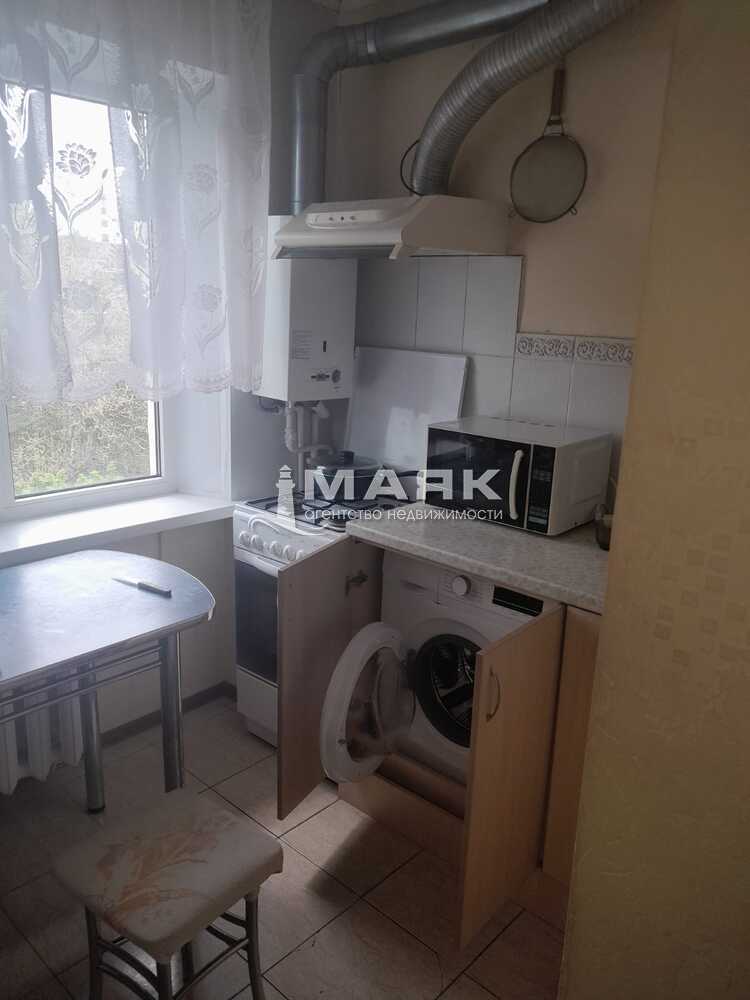 2-к. квартира 47.2 кв.м, 5/5