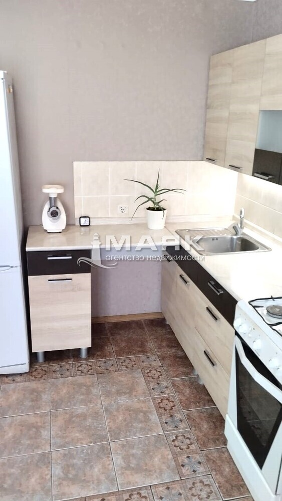 3-к. квартира 75.5 кв.м, 3/5