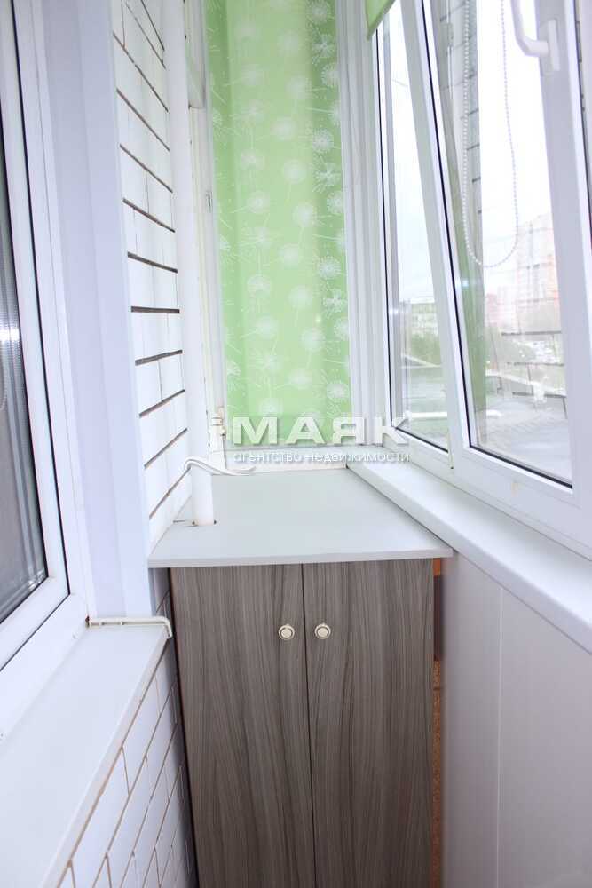 3-к. квартира 90 кв.м, 2/5