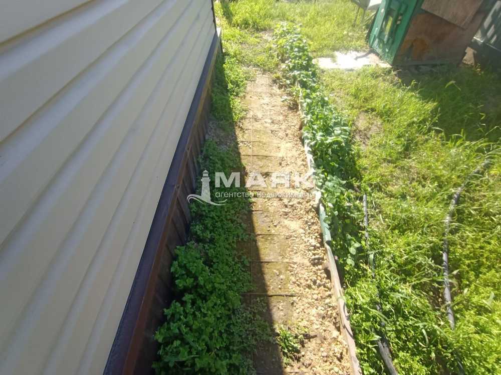 Дом 38 кв.м на участке 4 сот