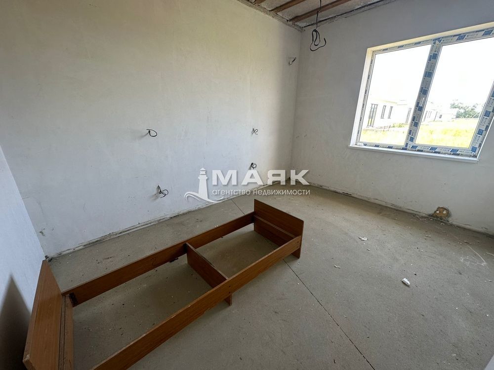 Дом 100 кв.м на участке 5 сот