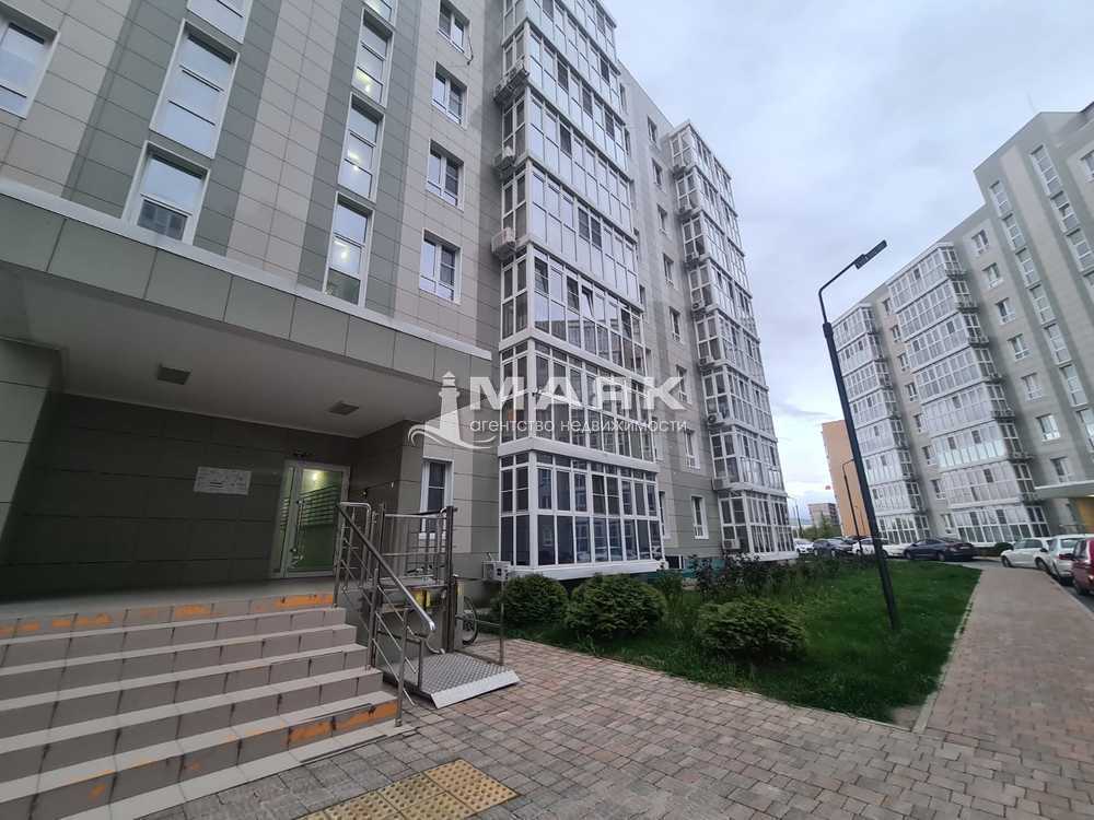1-к. квартира 50.8 кв.м, 3/8